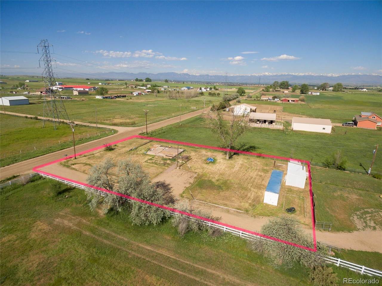 2861 County Road 10 - Photo 1