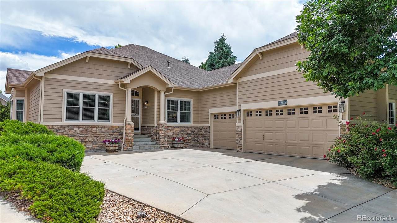 22132 Quarto Place - Photo 1