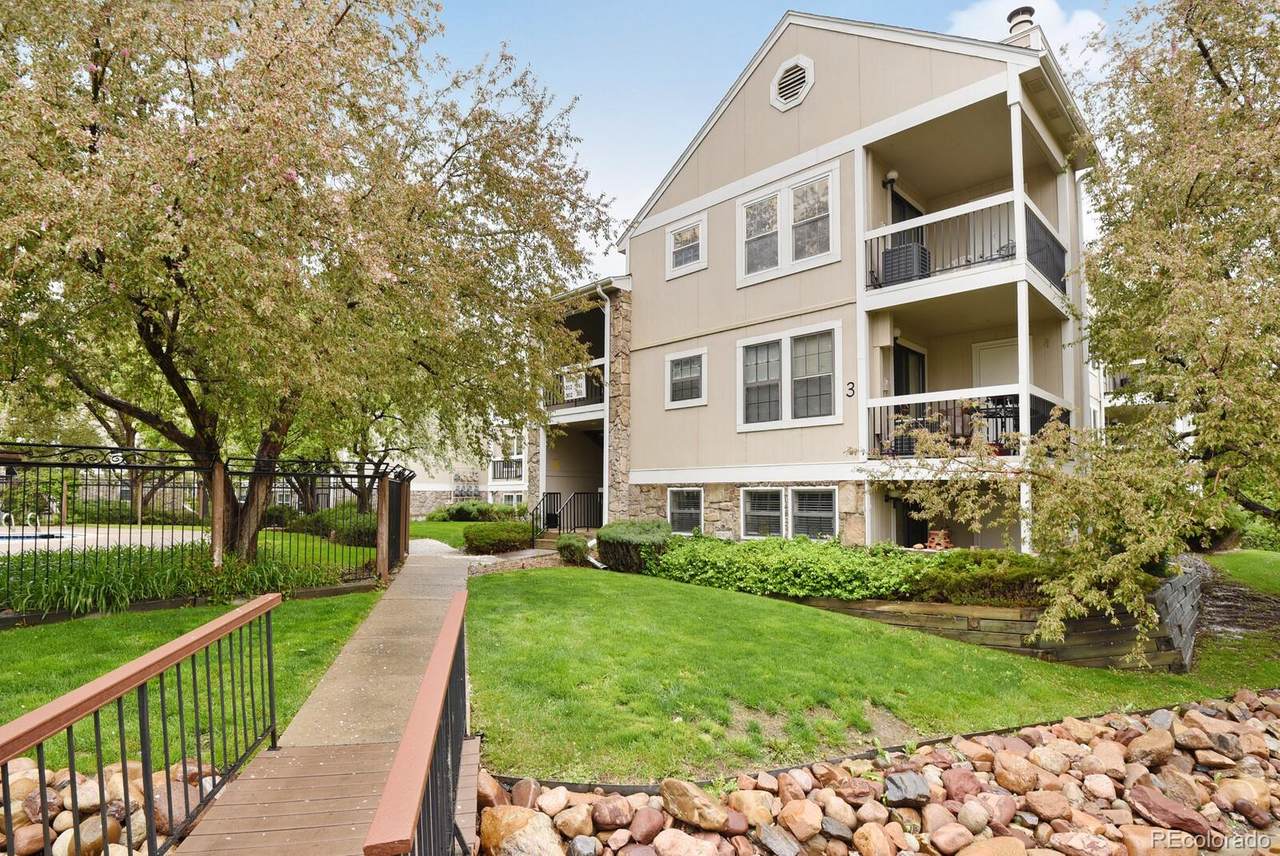 5321 76th Avenue - Photo 1