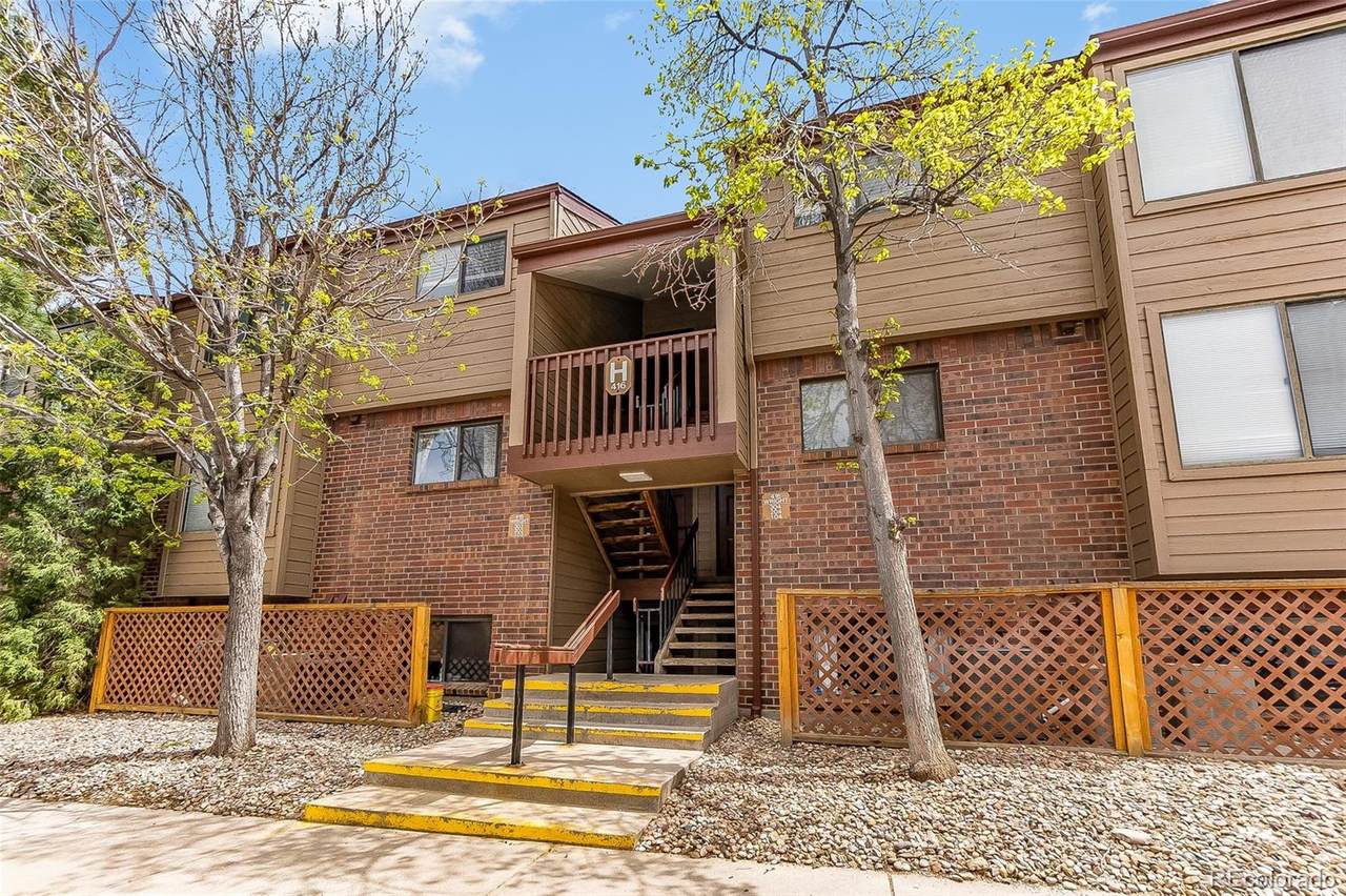 416 Wright Street - Photo 1