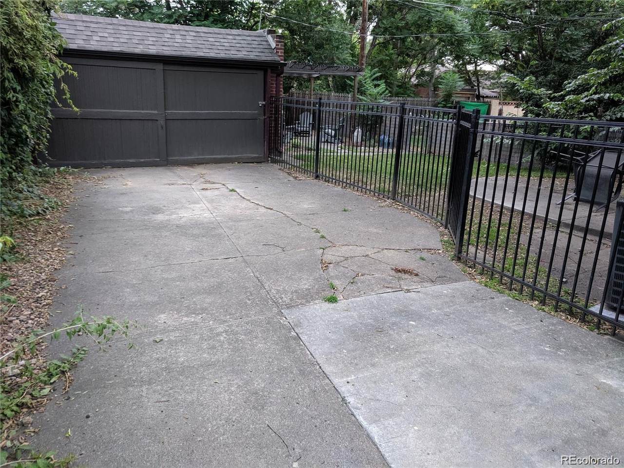 https://bt-photos.global.ssl.fastly.net/metrolist/1280_boomver_1_3882605-1.jpg