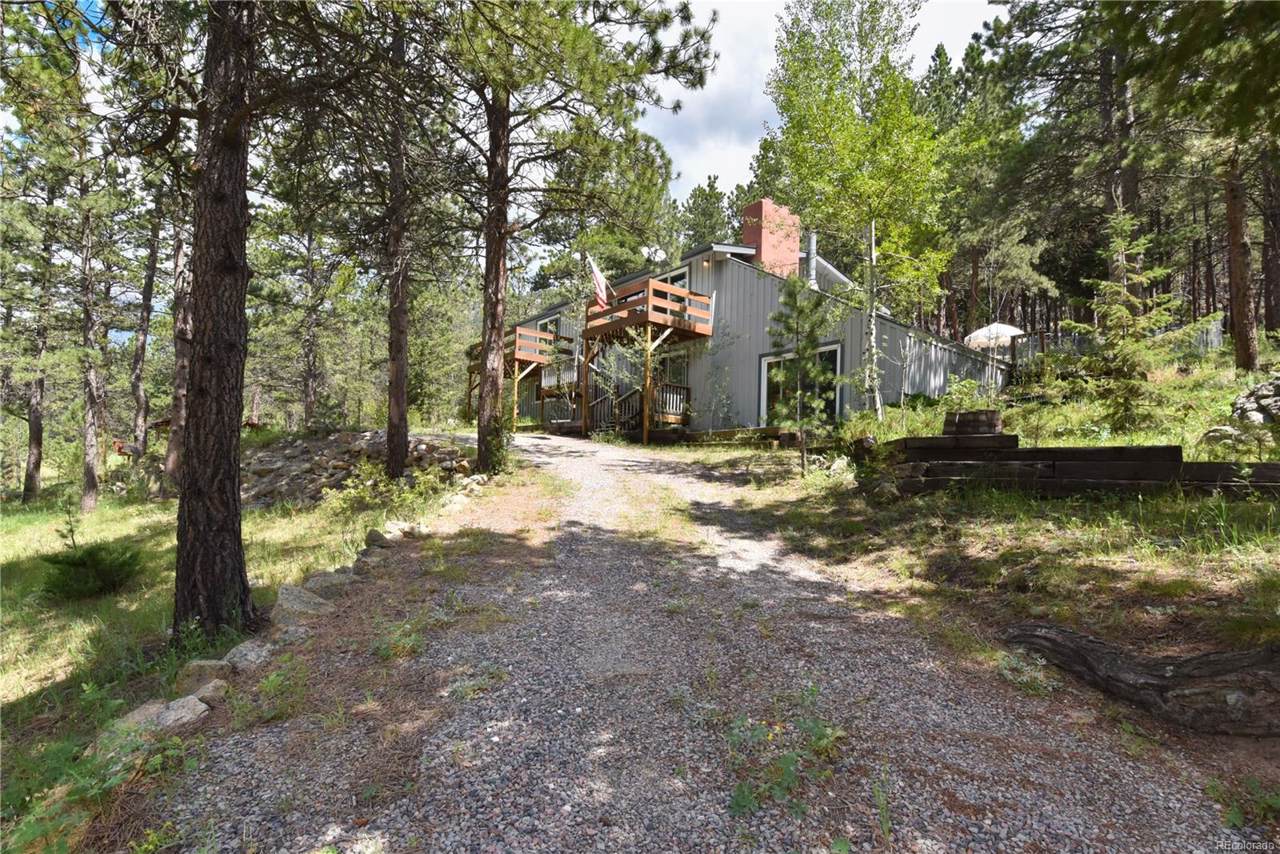 712 Aspen Drive - Photo 1