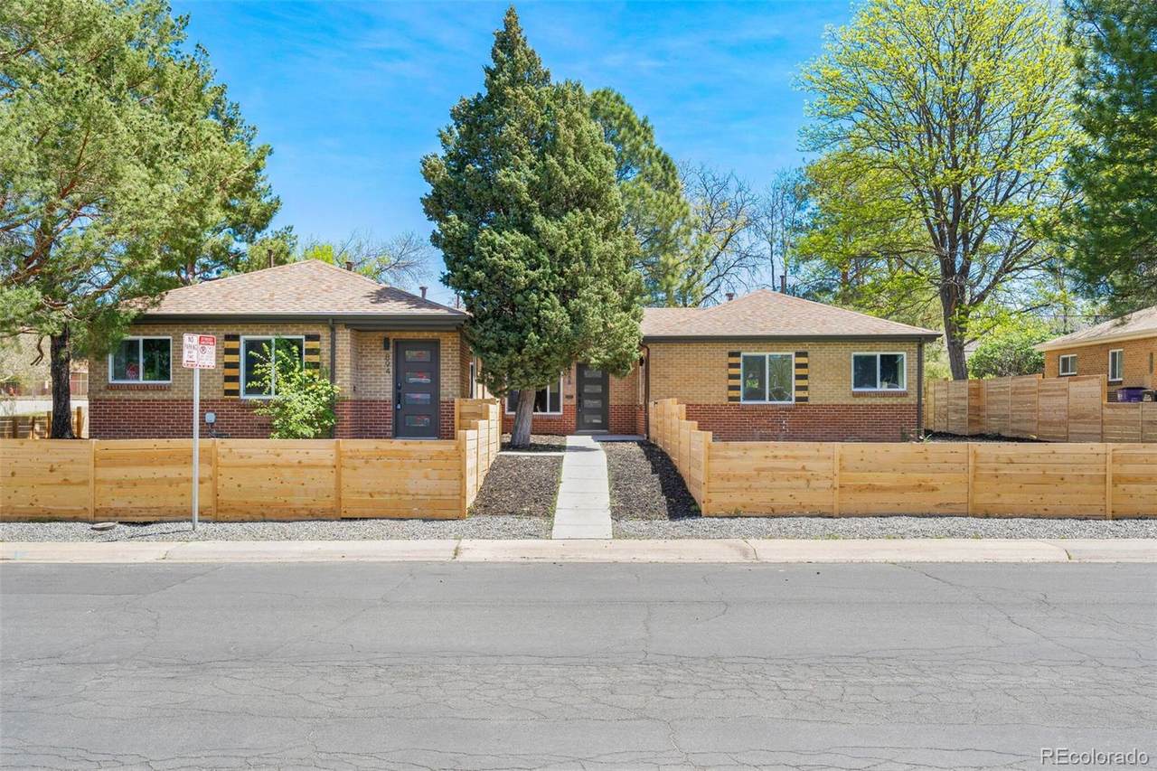 888 Glencoe Street - Photo 1