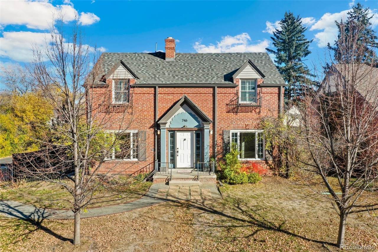 746 Monaco Parkway - Photo 1