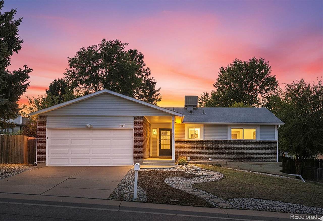 2843 Bahama Street - Photo 1