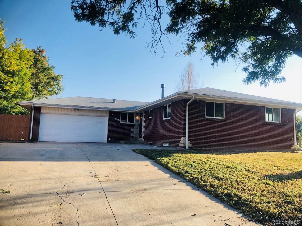 10690 11th Avenue - Photo 1
