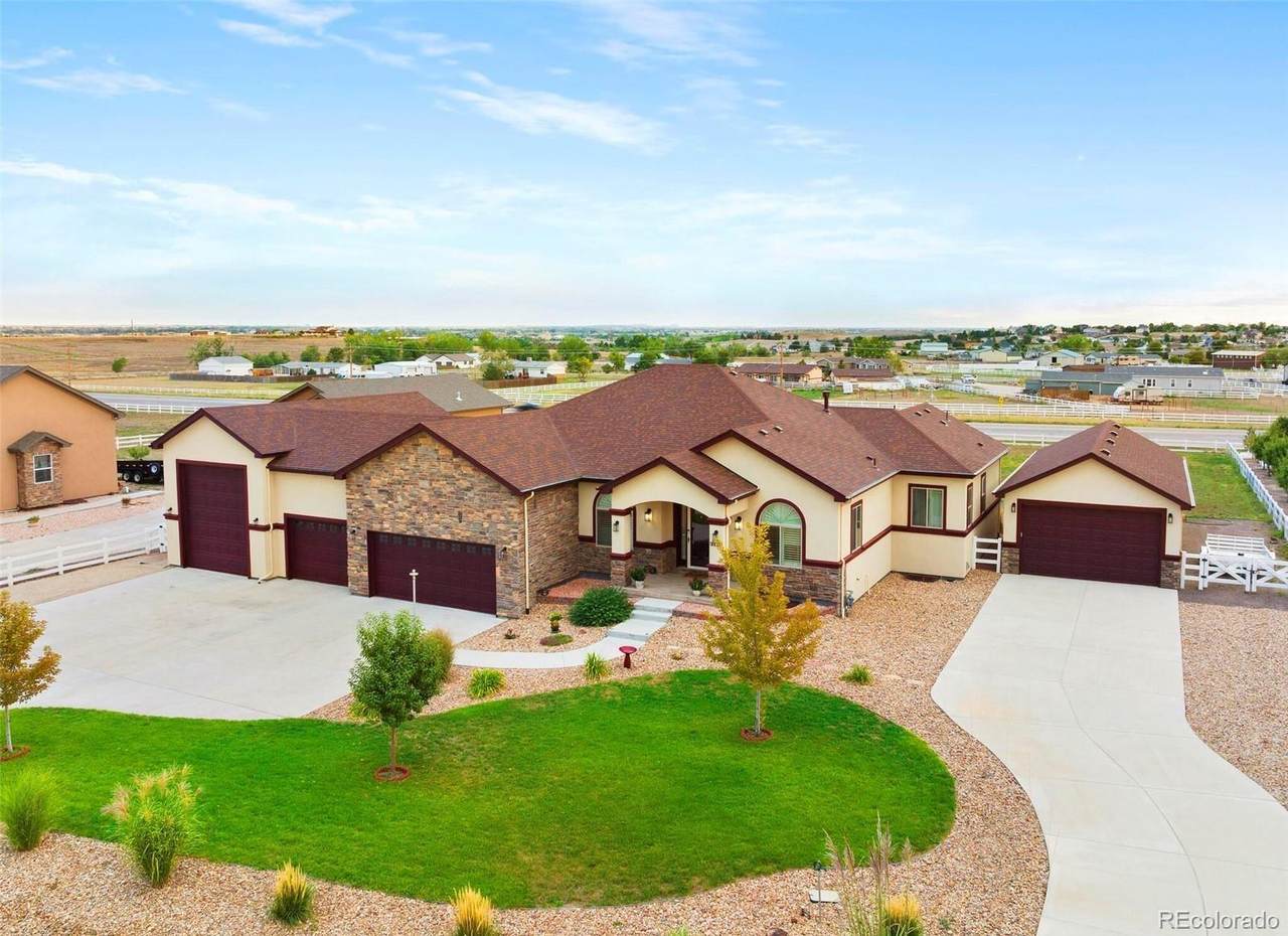 11040 161st Avenue - Photo 1