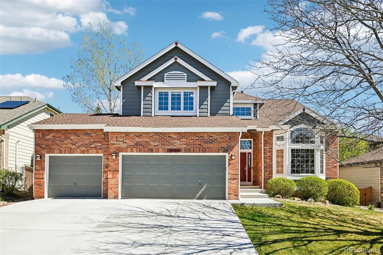 10166 Knoll Circle - Photo 1