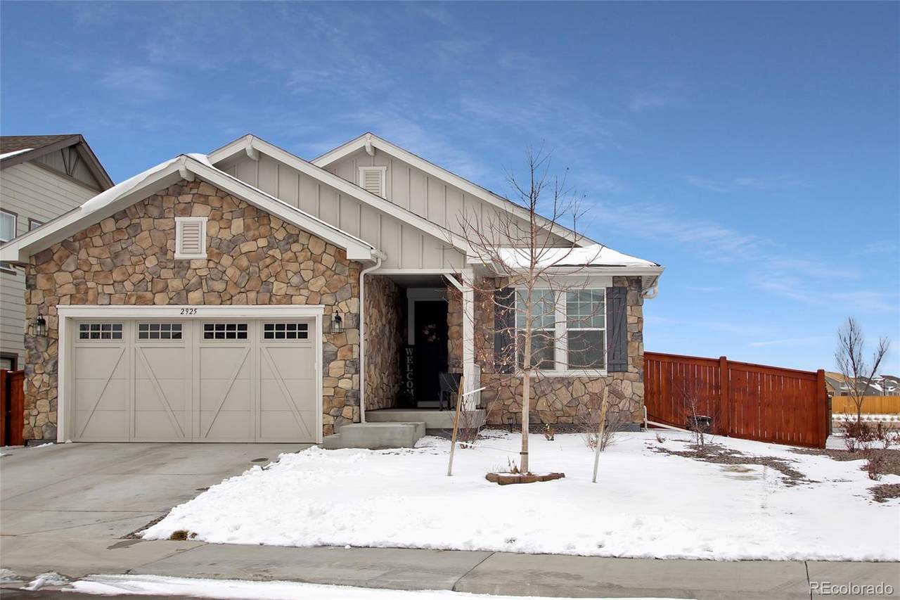 2925 159th Way - Photo 1