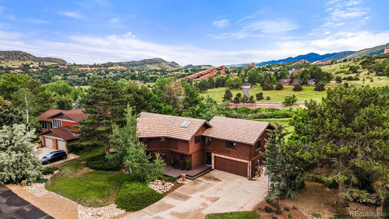 15886 Ridge Tee Drive - Photo 1