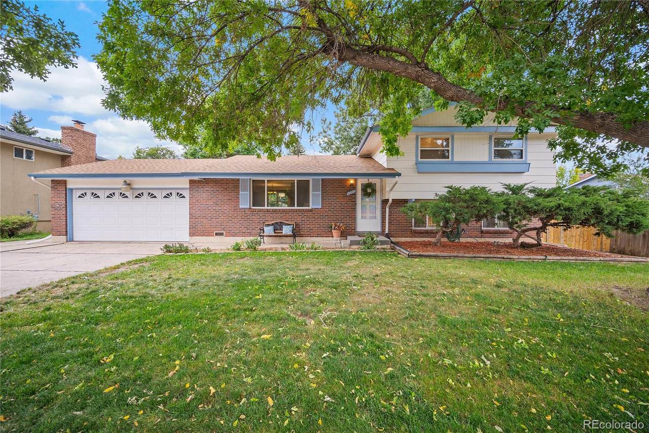 5007 Palmer Park Boulevard - Photo 1