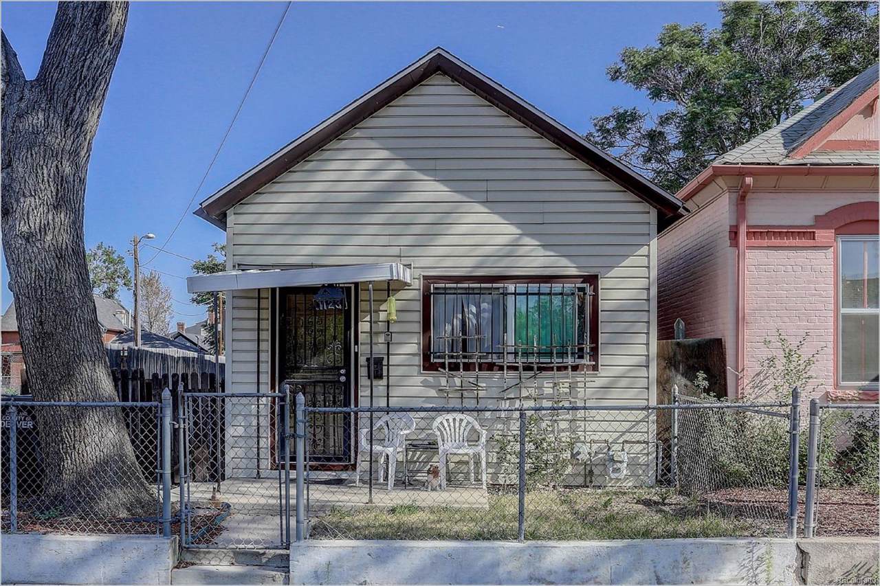 1123 10th Avenue - Photo 1