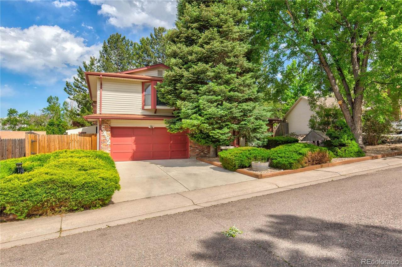 6852 Zephyr Street - Photo 1