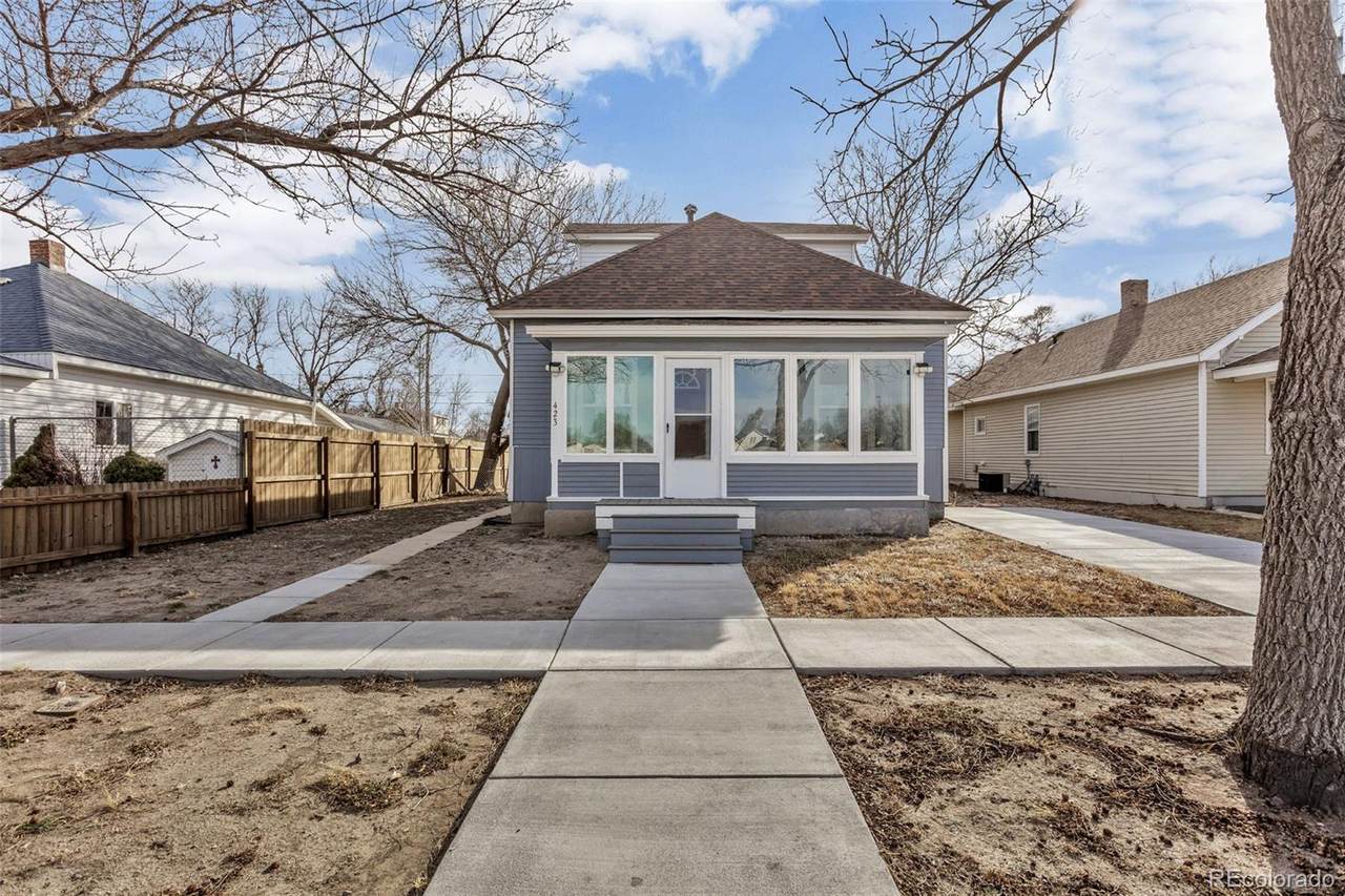 423 Phelps Street - Photo 1