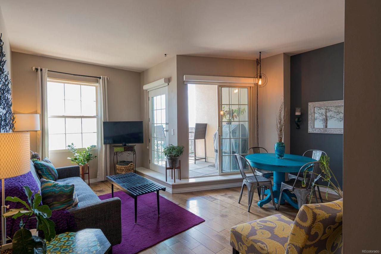 300 11th Avenue - Photo 1