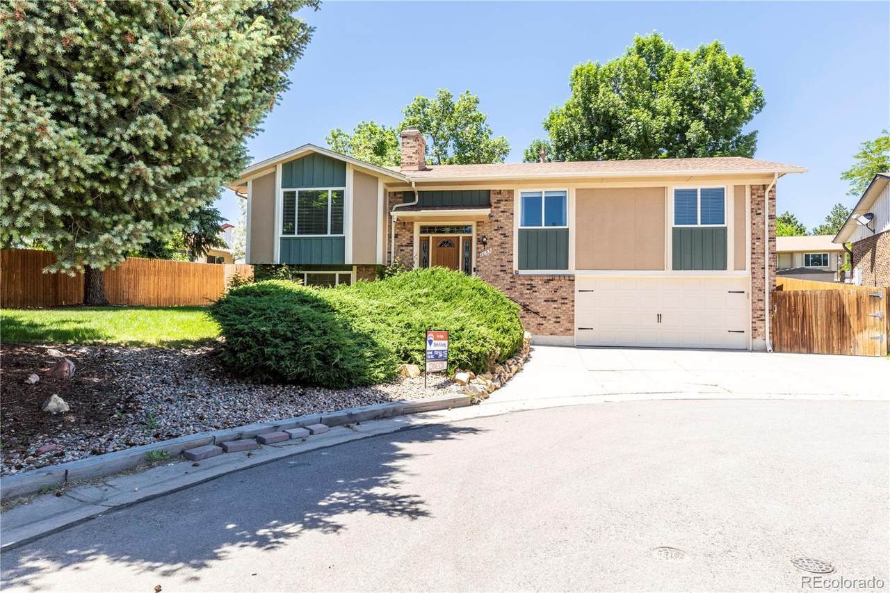 2099 Deframe Street - Photo 1