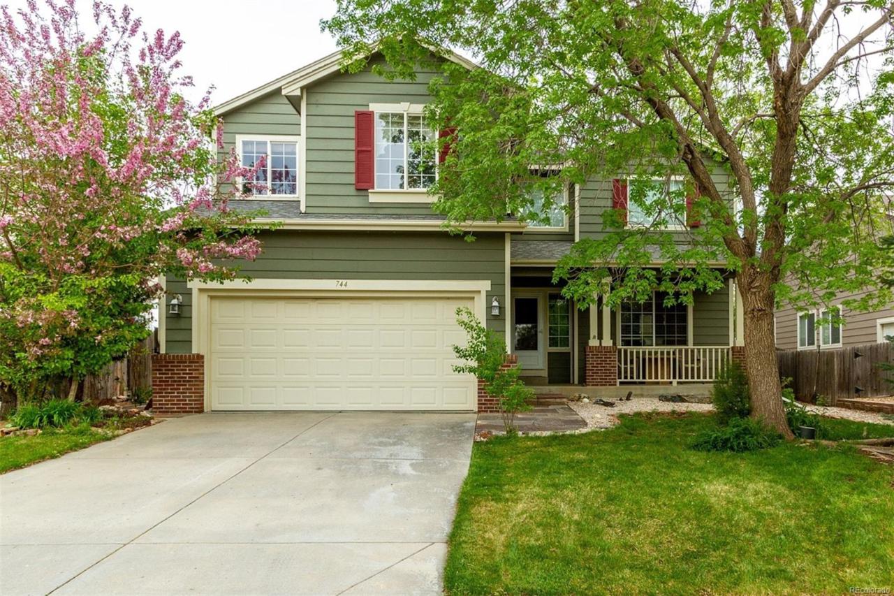 744 Bluegrass Drive - Photo 1