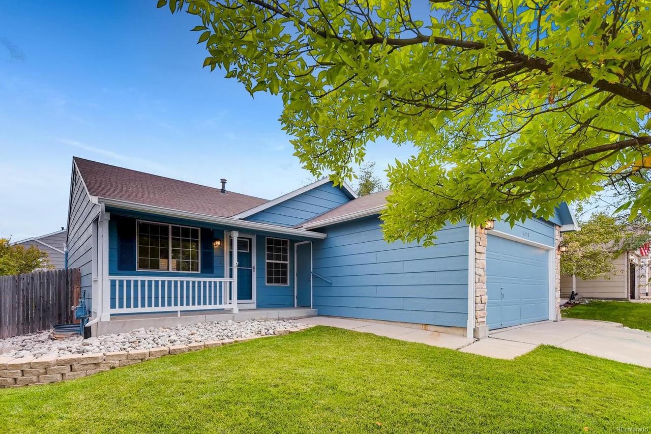 5240 128th Way - Photo 1