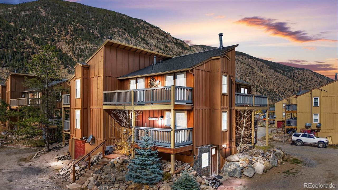 1463 Main Street - Photo 1