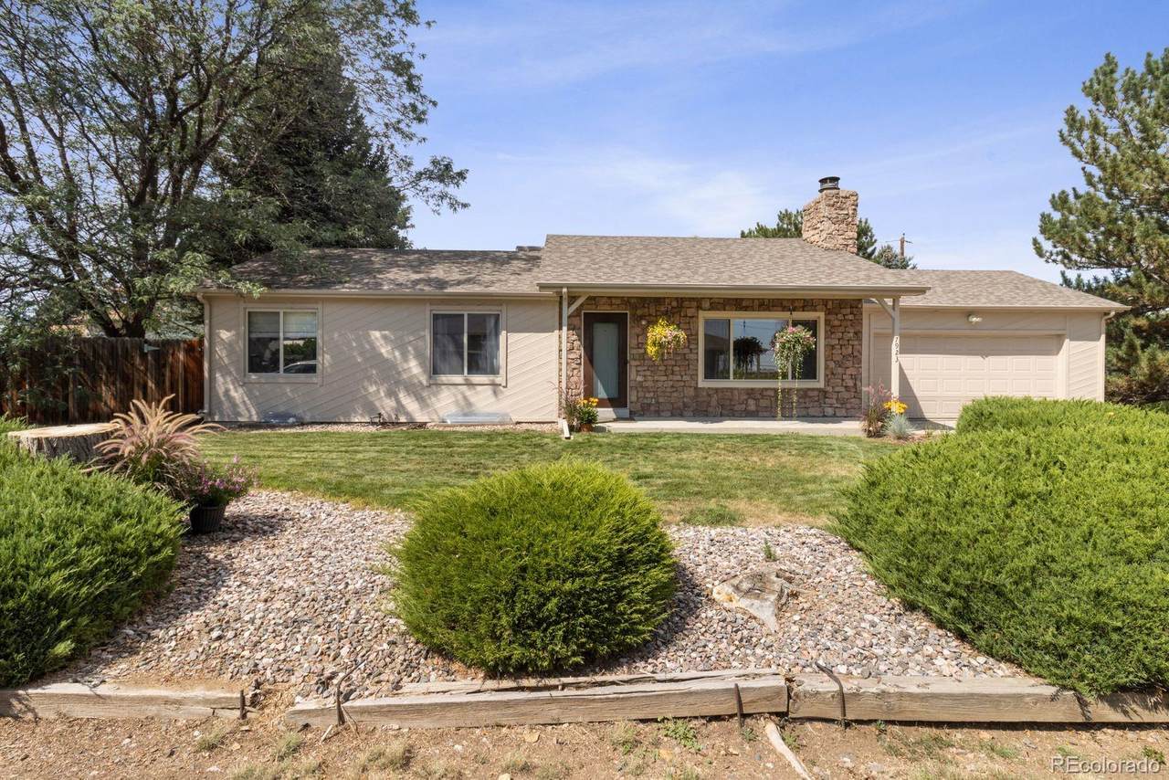7923 Carr Court - Photo 1