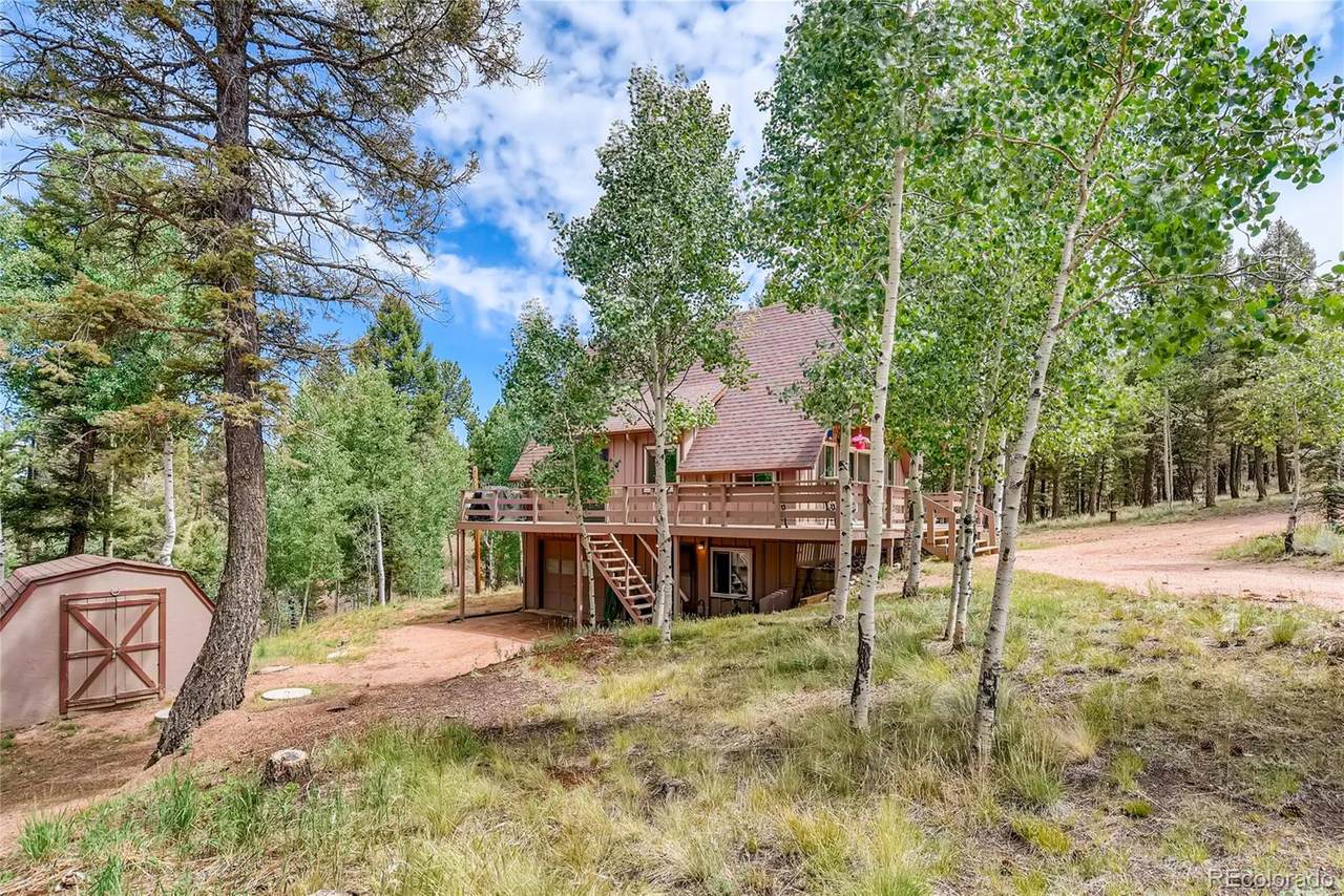 761 Pinewood Road - Photo 1
