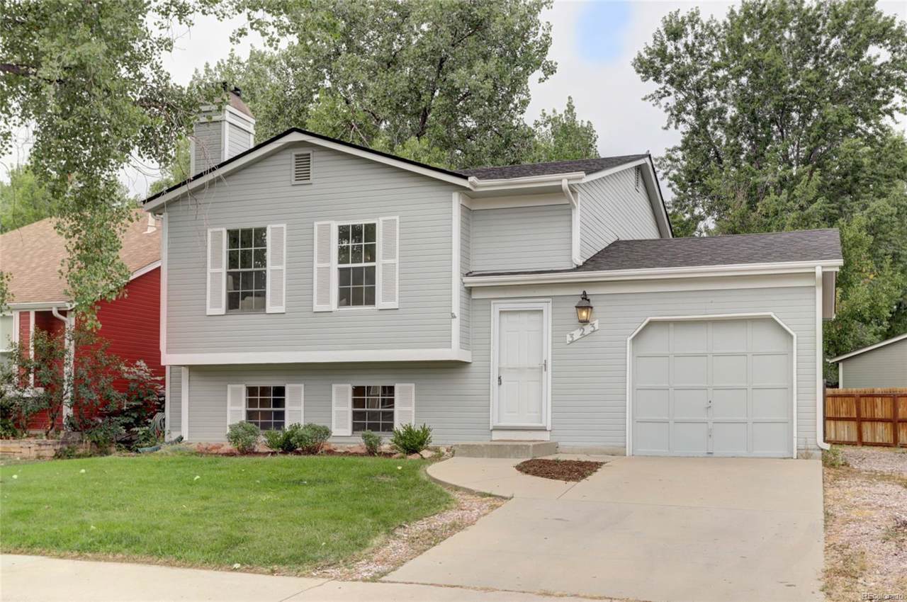323 Jefferson Avenue - Photo 1