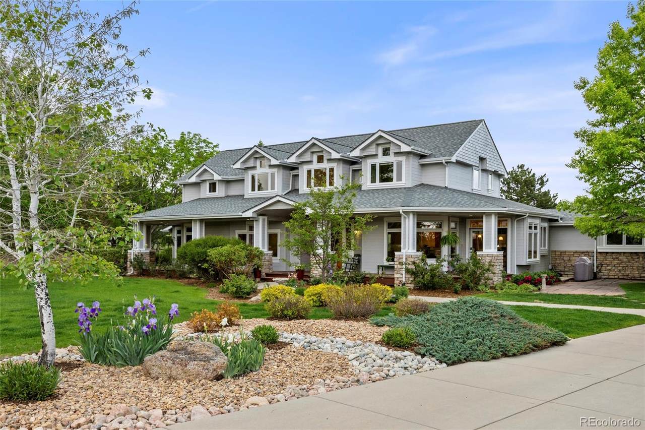 5355 Highlands Drive - Photo 1
