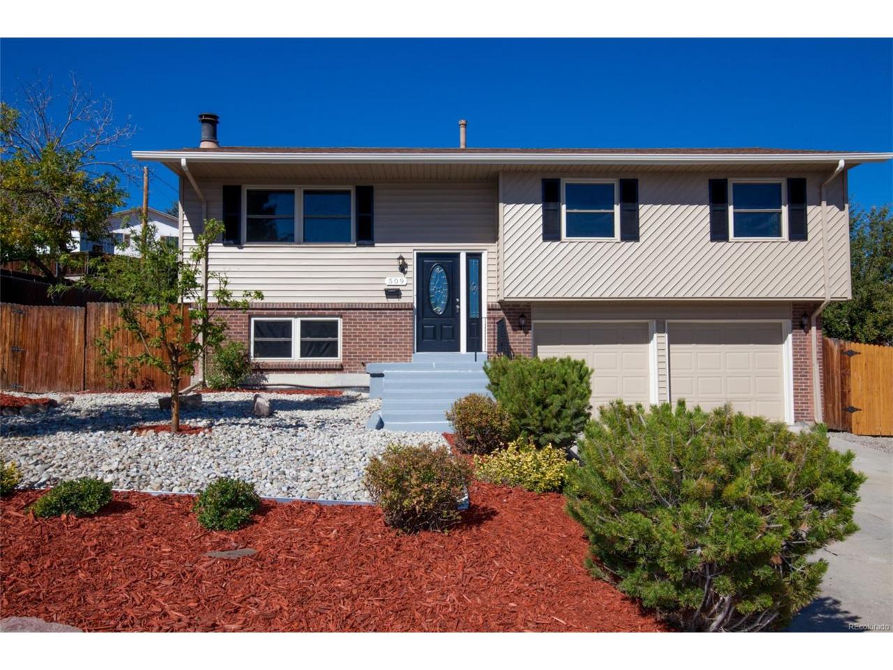 509 El Paso Boulevard - Photo 1