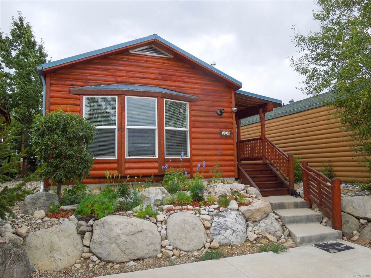 519 12th Street - Photo 1