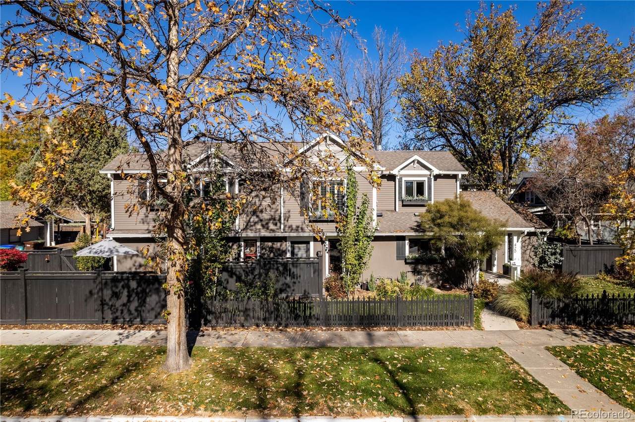 420 Laurel Street - Photo 1