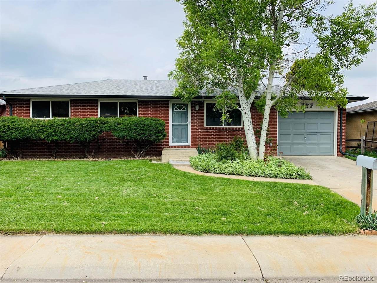 737 Busch Street - Photo 1
