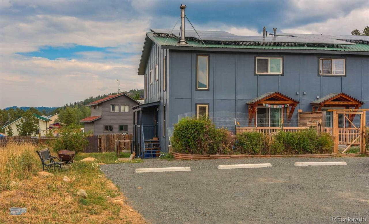 139 Conger St 4 - Photo 1
