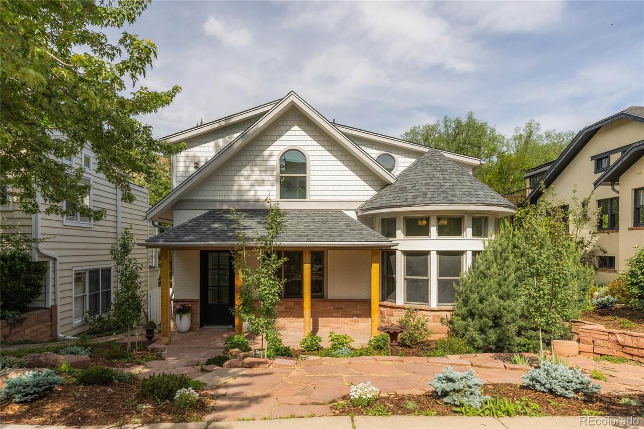 2237 4th Street - Photo 1