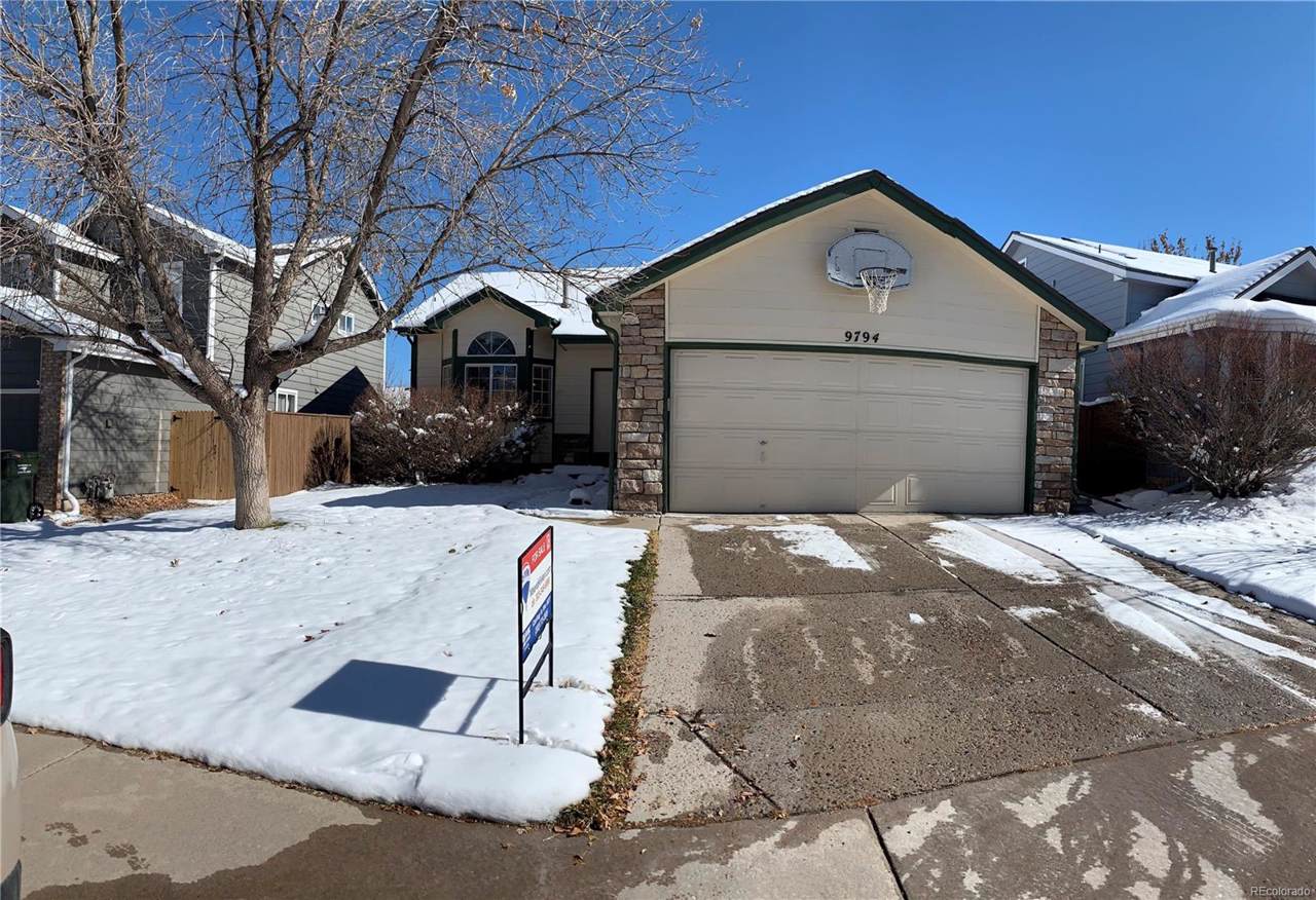 9794 Goldfinch Lane - Photo 1