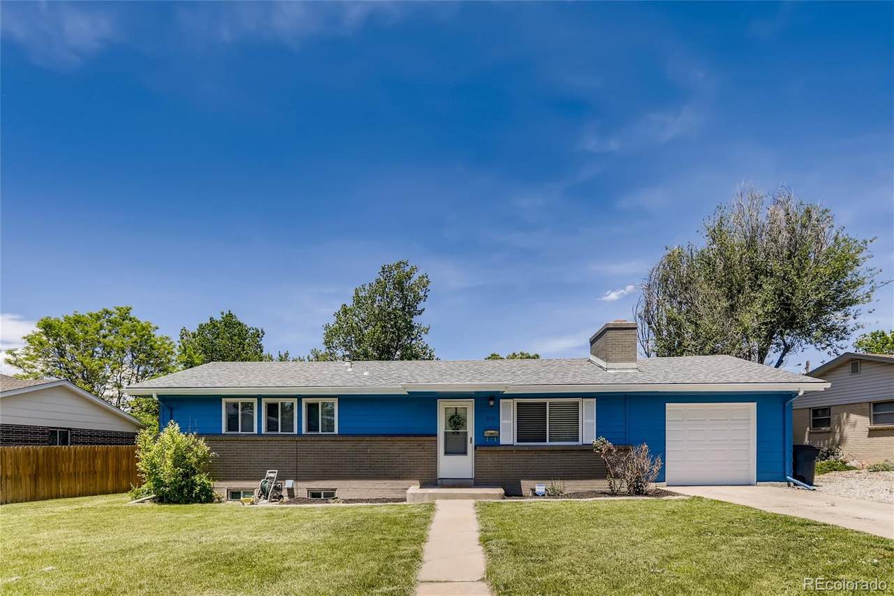 959 Potomac Way - Photo 1