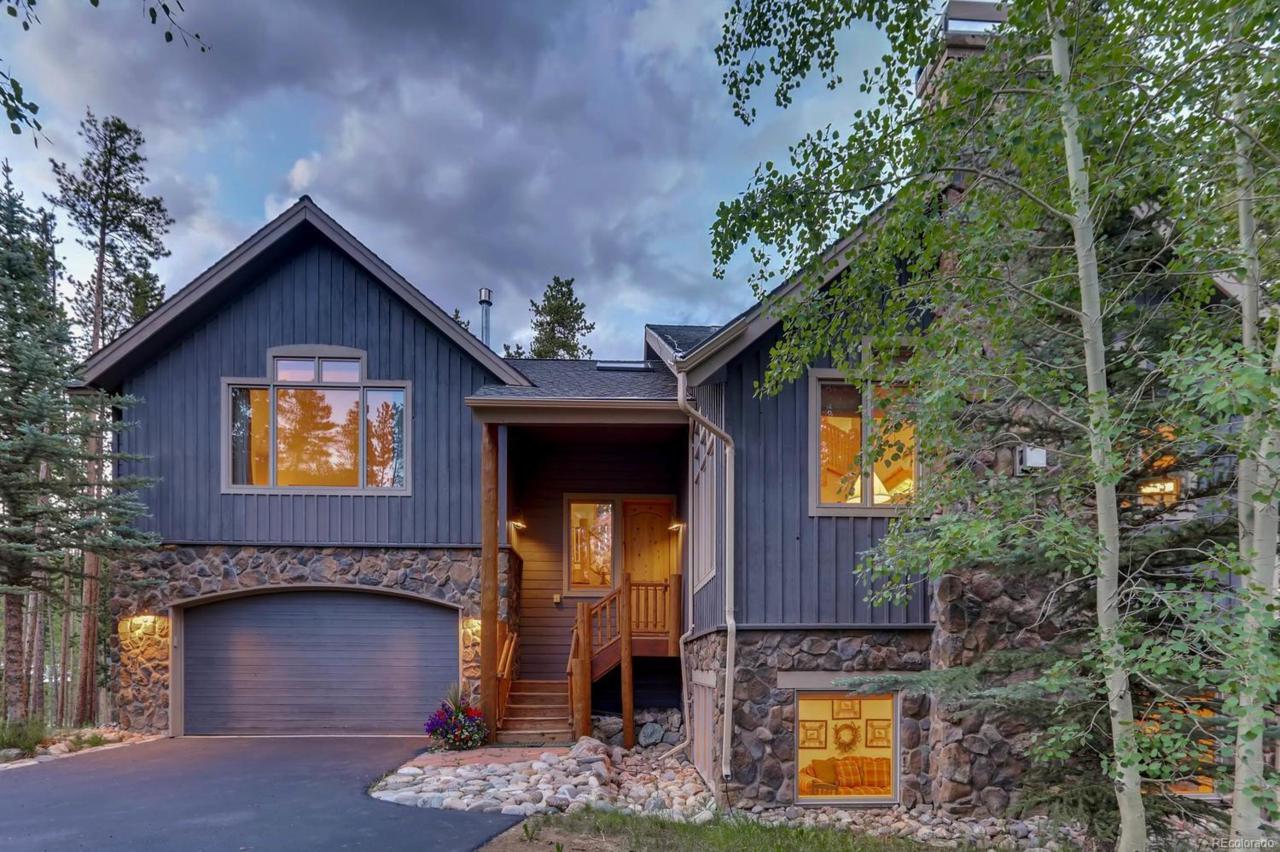 210 Lupine Lane - Photo 1