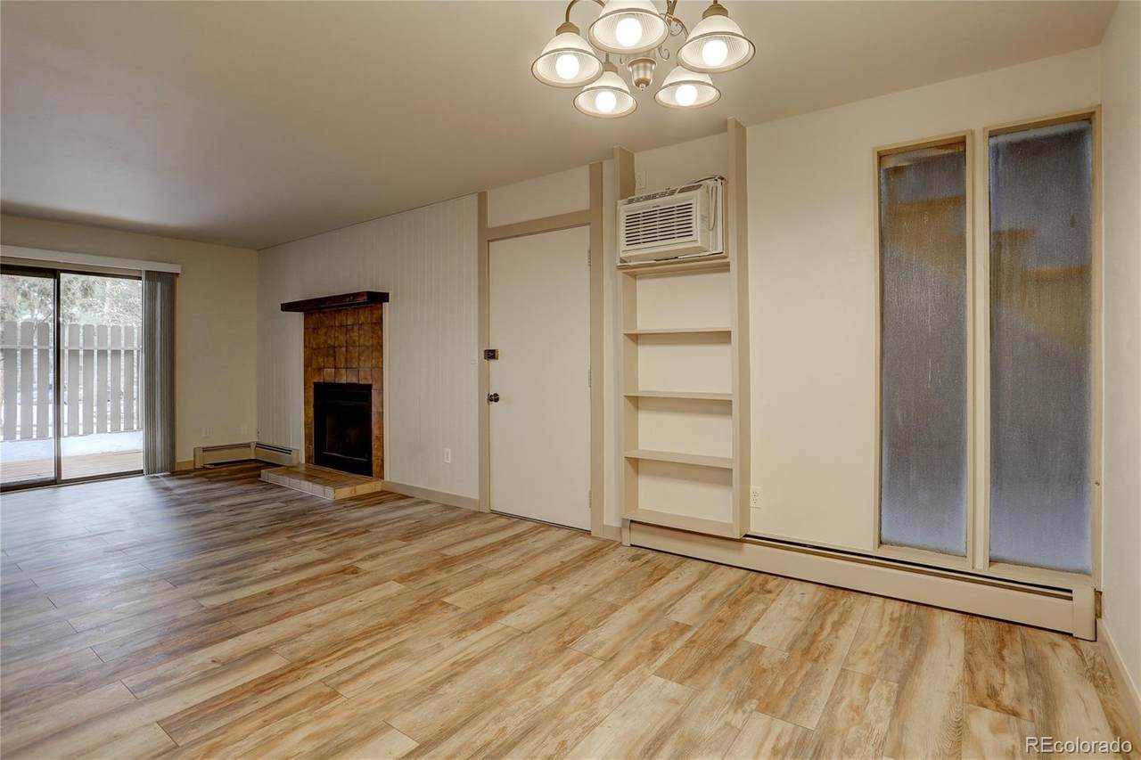 8050 Niwot Road - Photo 1 8050 Niwot Road - Photo 1