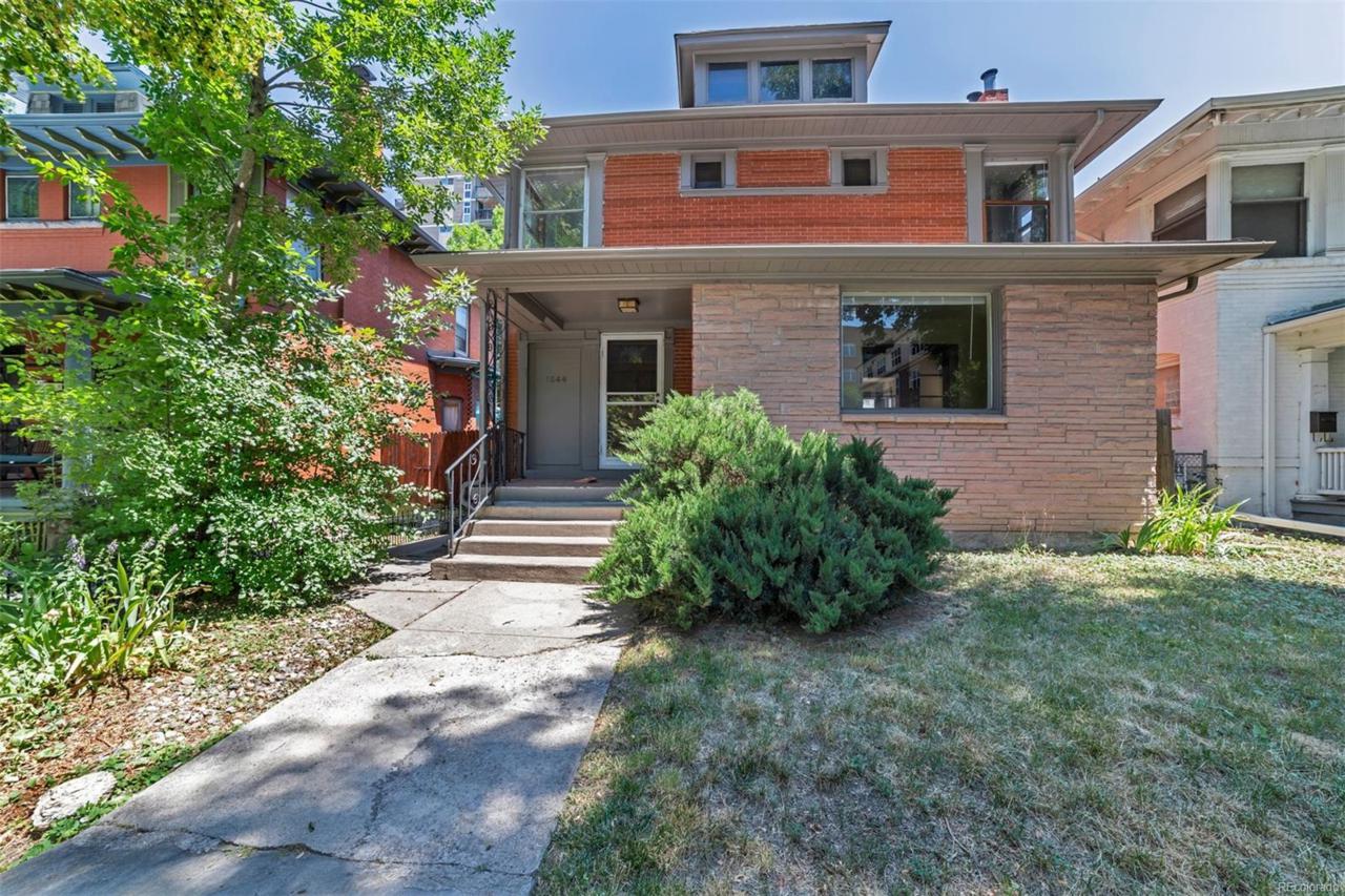 1644 Saint Paul Street - Photo 1