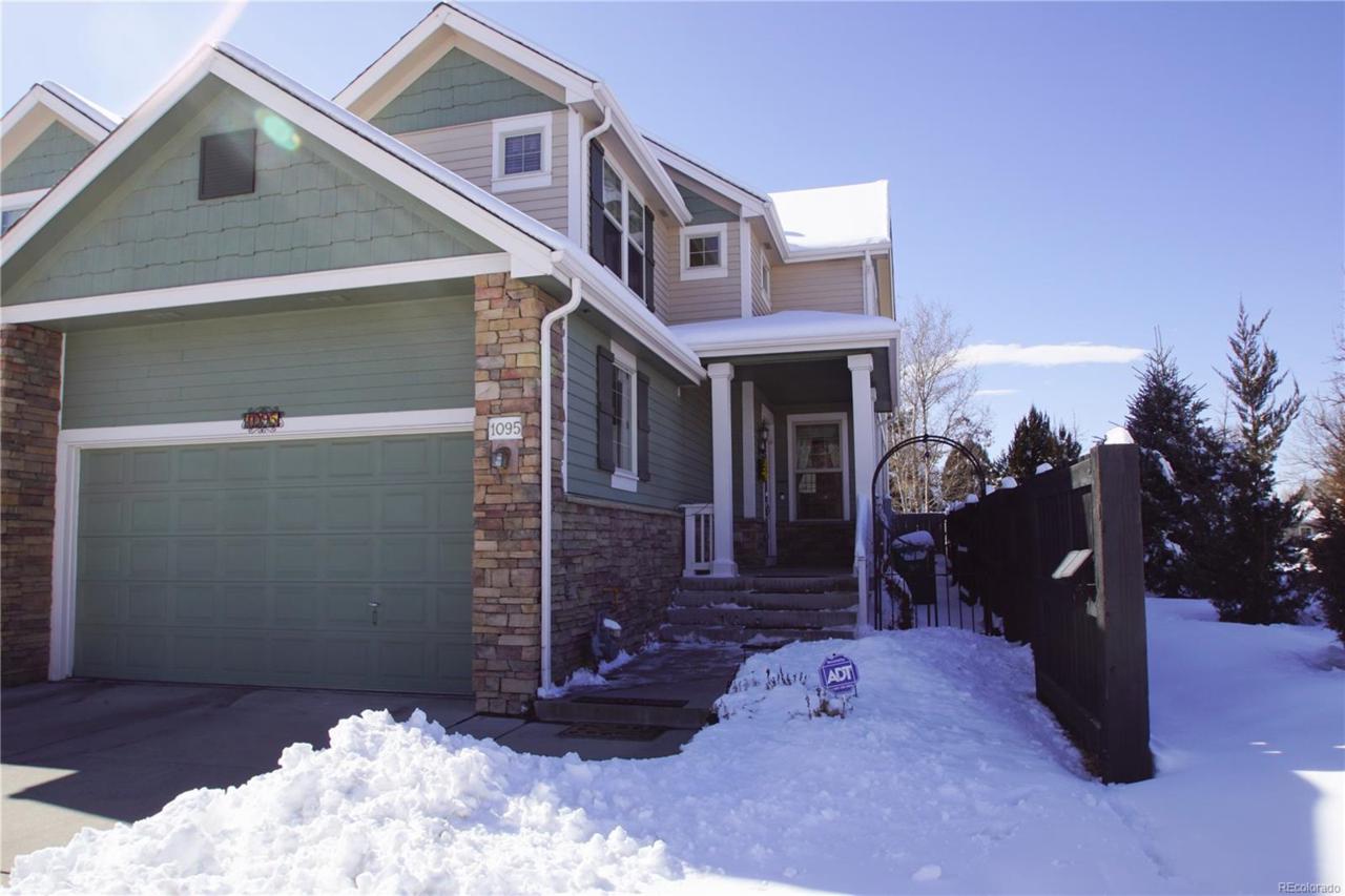 1095 Rosemary Street - Photo 1