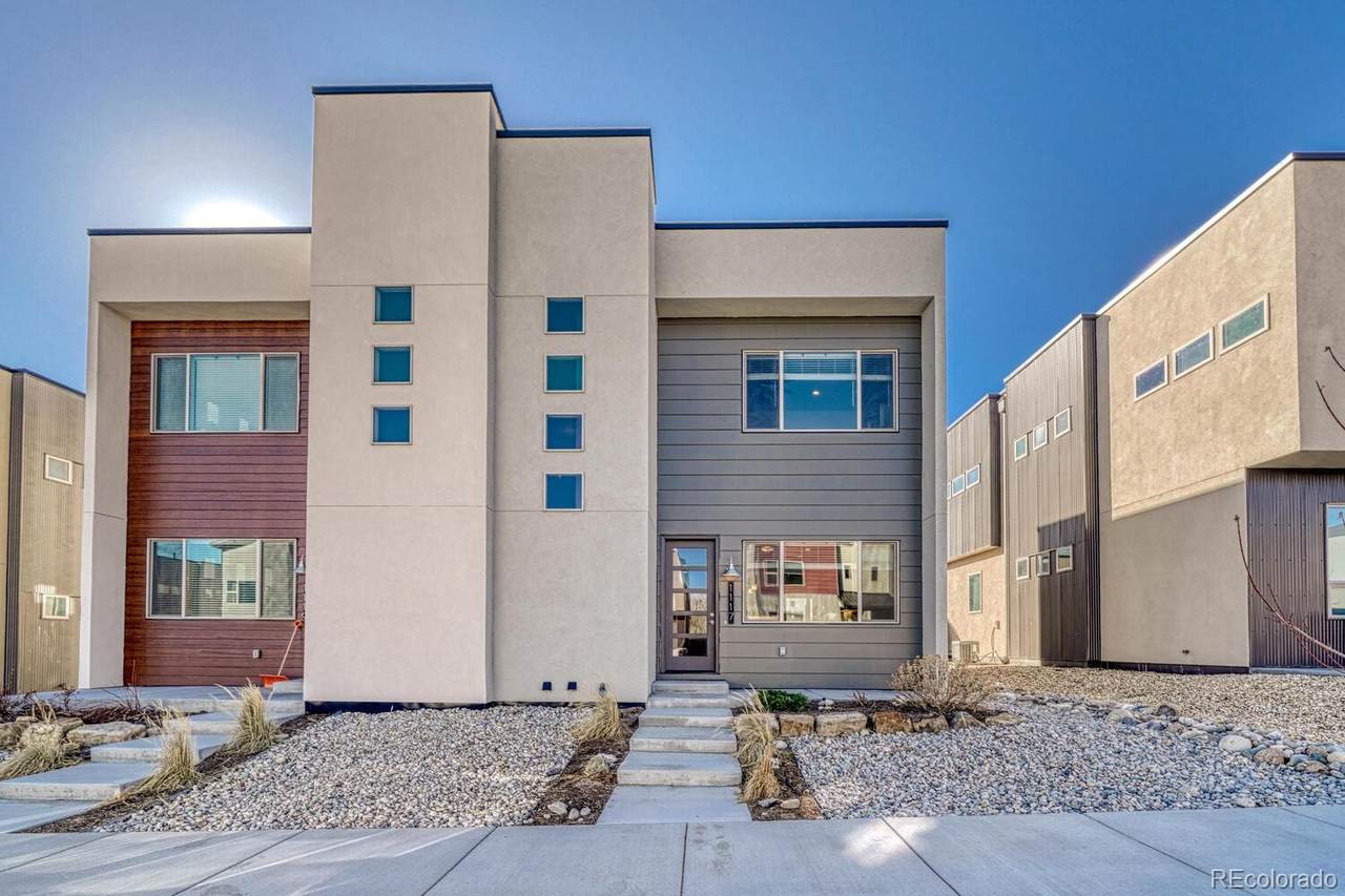 1119 Agate Lane - Photo 1