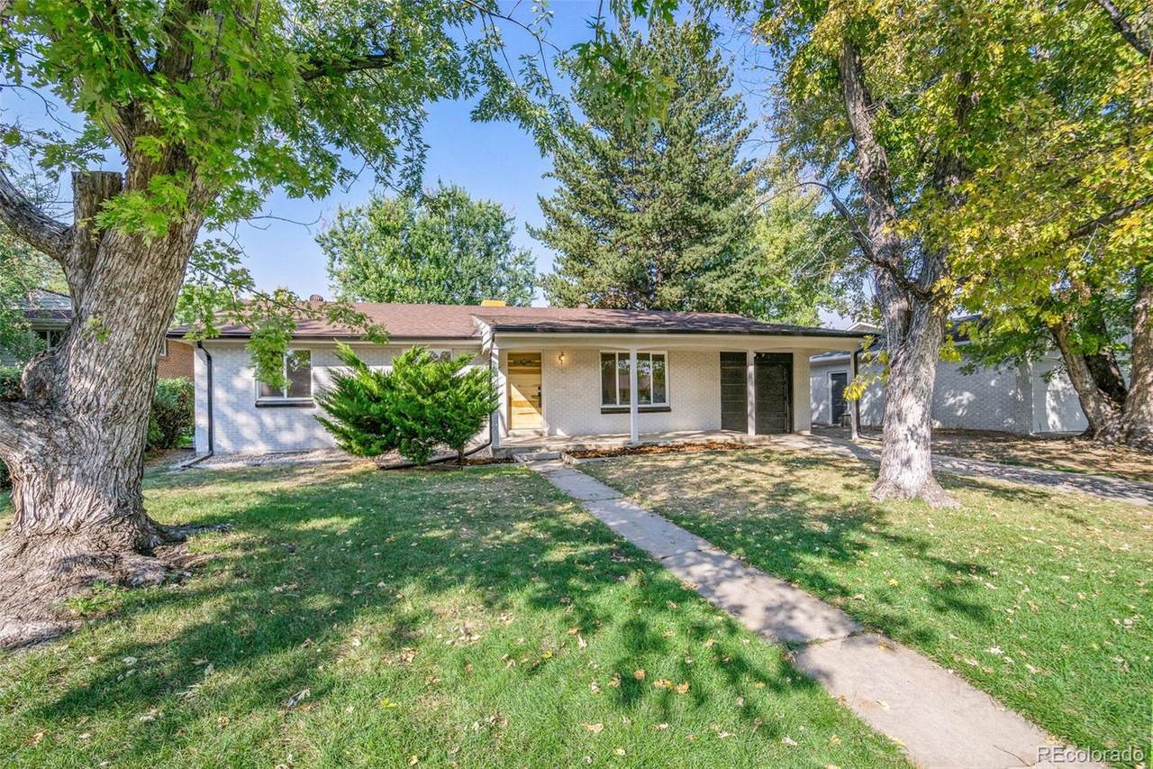 769 Hudson Street - Photo 1