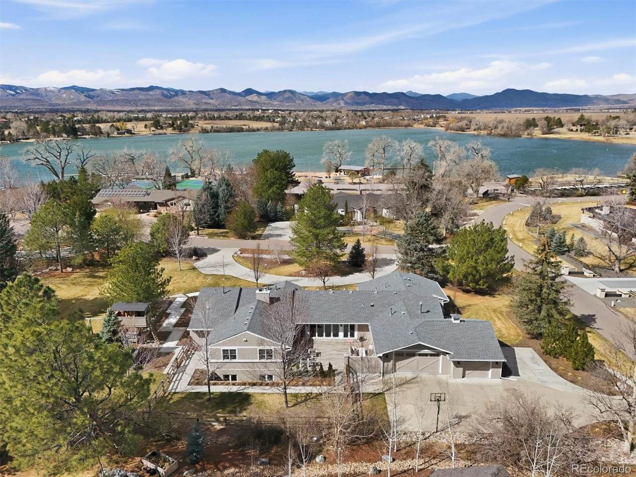 5420 Lakeshore Drive - Photo 1