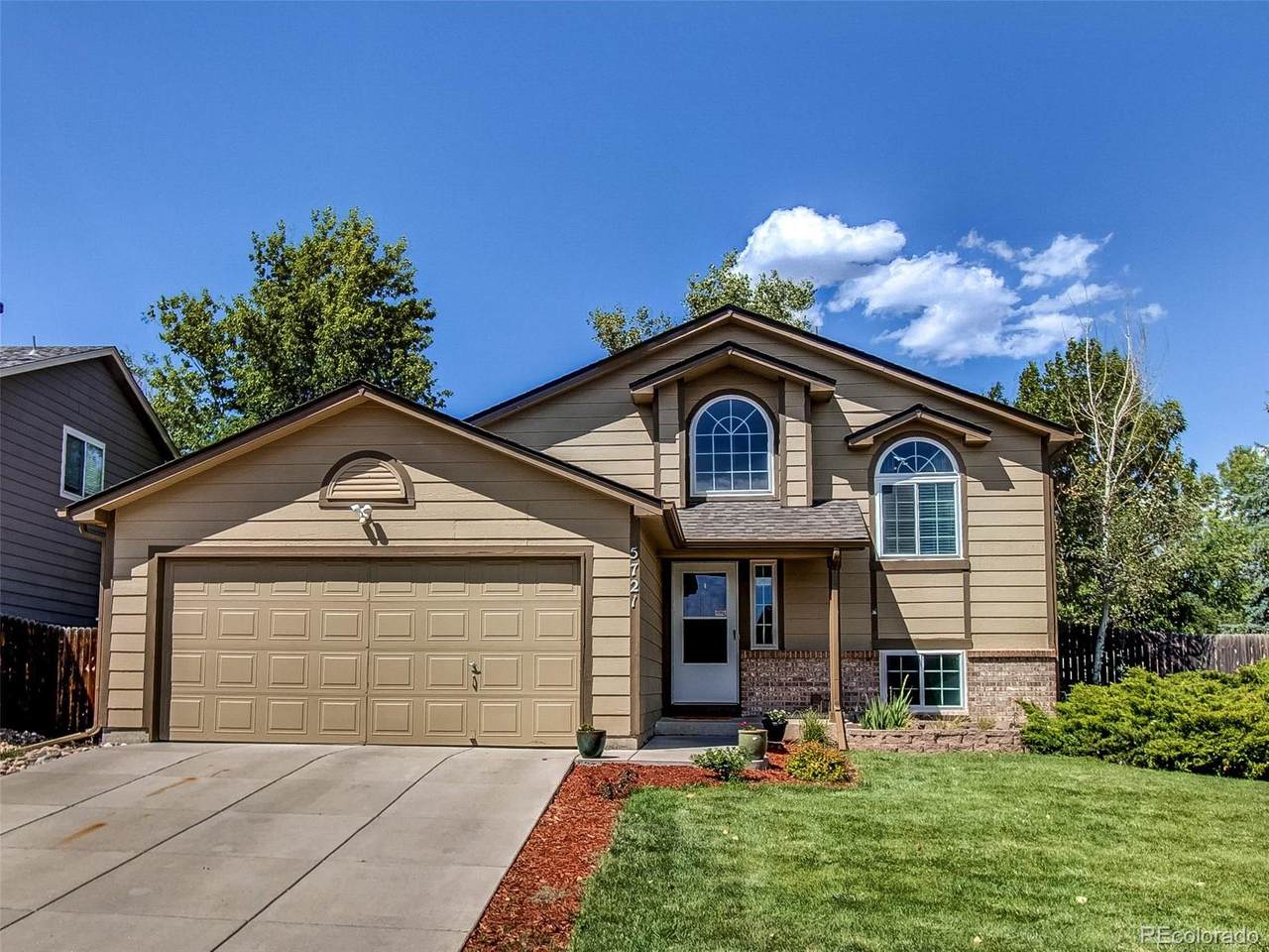 5721 Melody Way - Photo 1