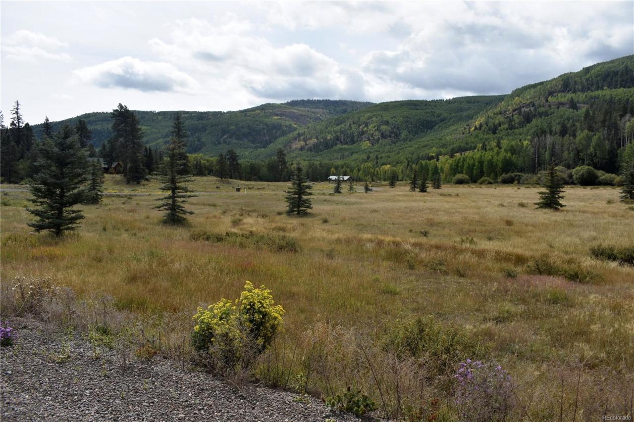 466 River Run Drive - Photo 1