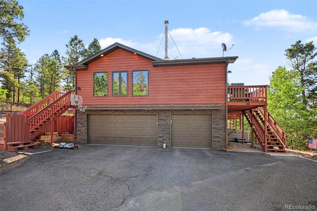 12126 Hosman Circle - Photo 1