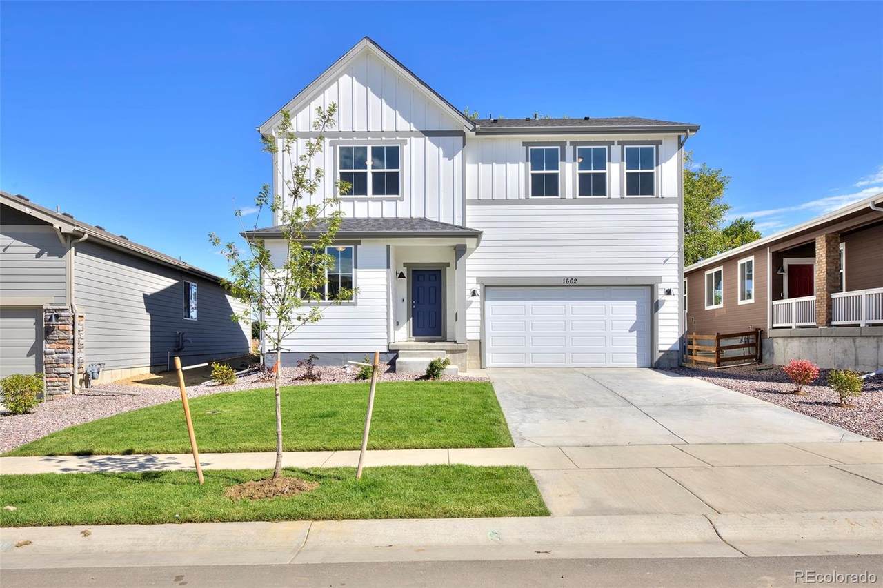 1662 Foggy Brook Drive - Photo 1