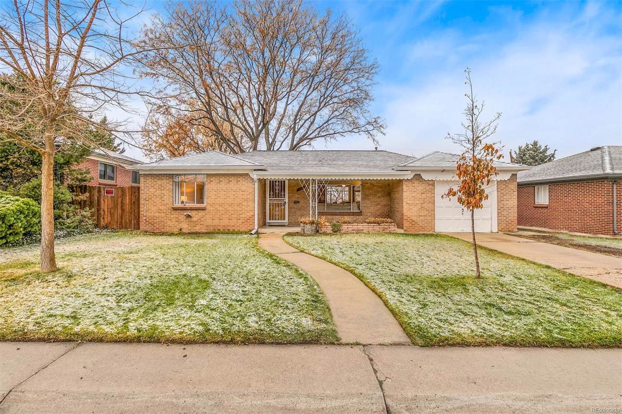 4831 Golden Court - Photo 1