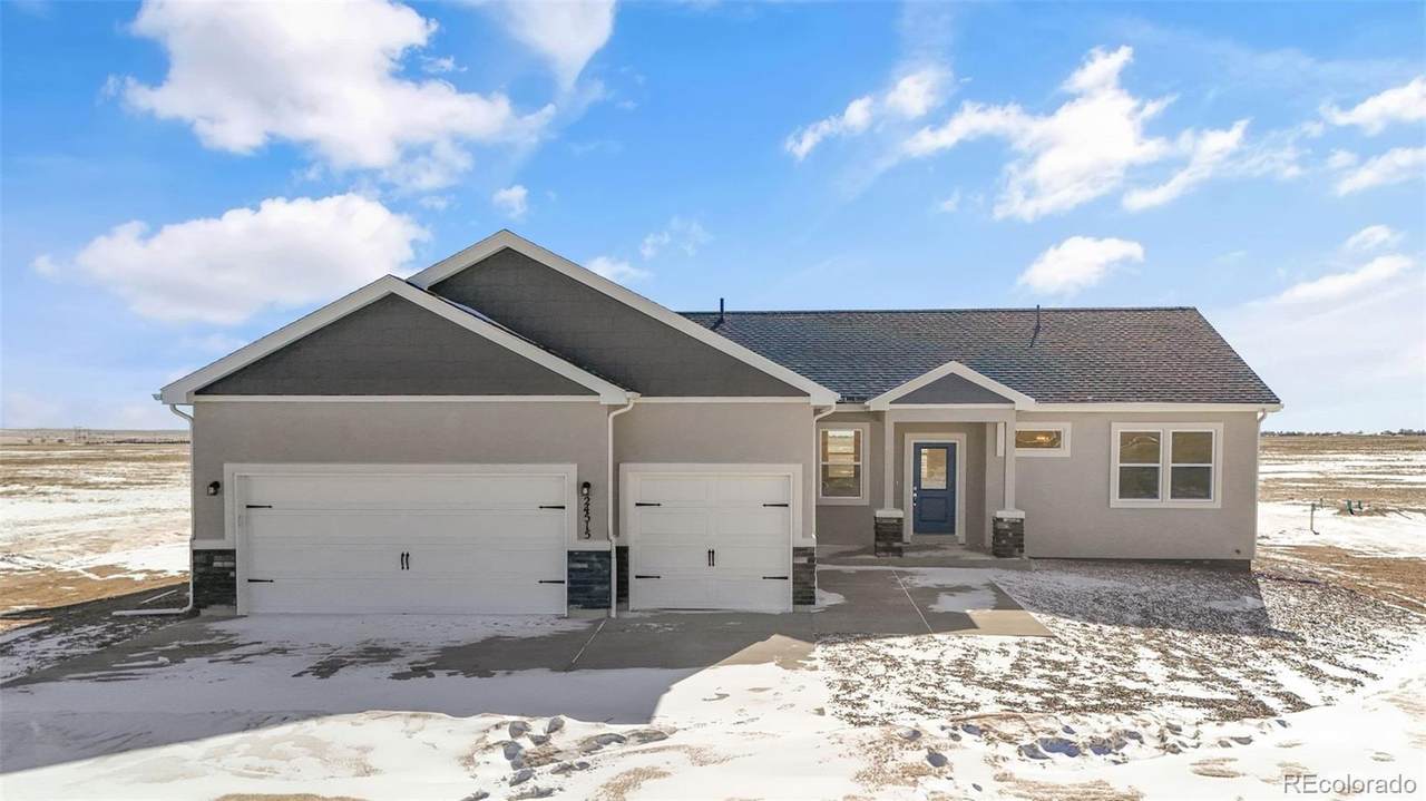 1438 Moonbeam Drive - Photo 1