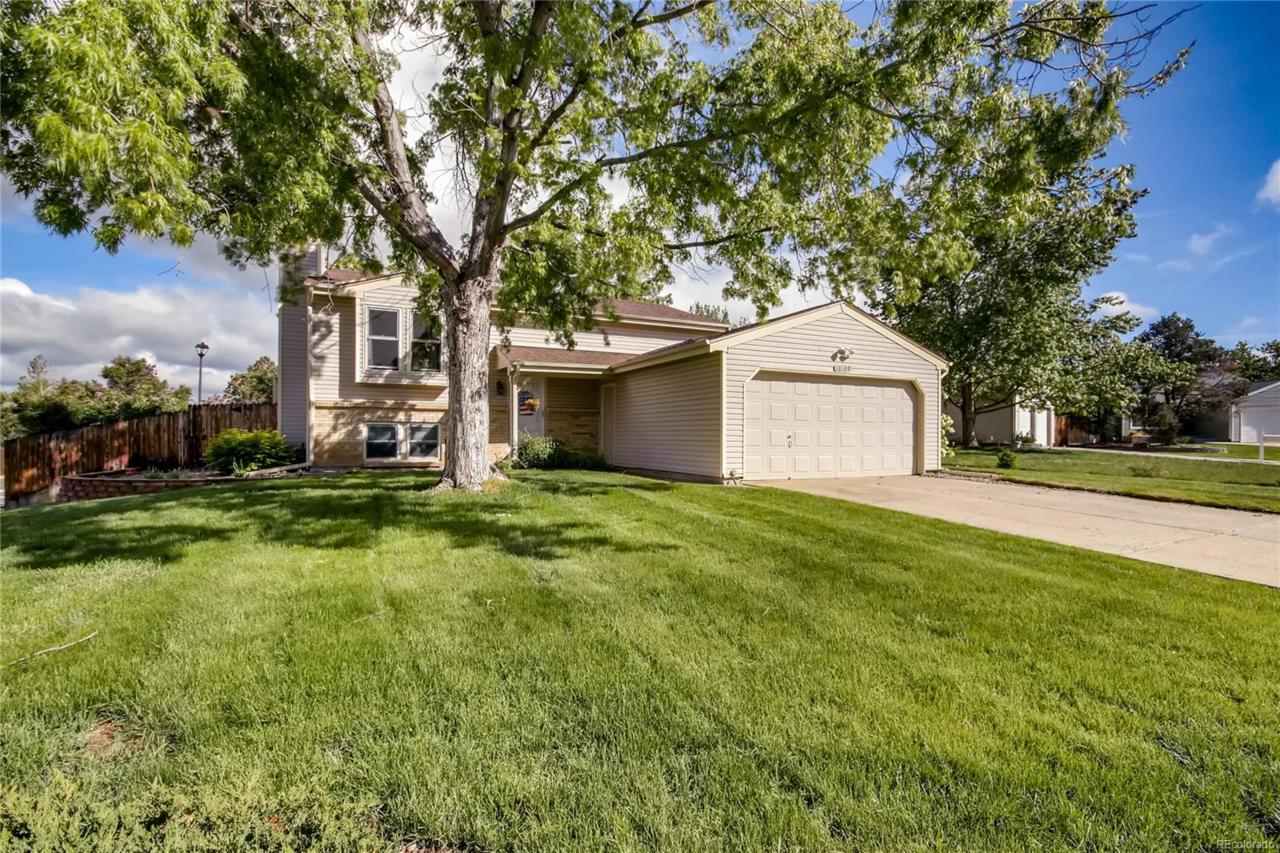 18109 Crestline Circle - Photo 1
