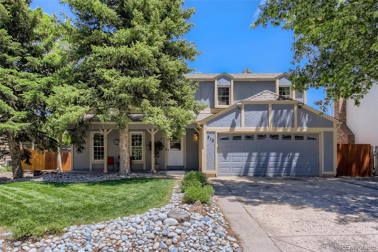 210 Crawford Circle - Photo 1